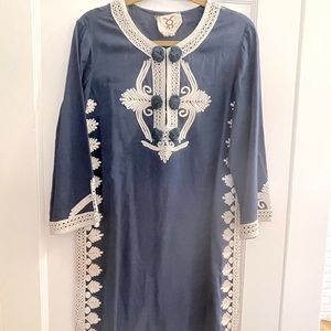 Moroccan tunic from famed brand! Navy and cream